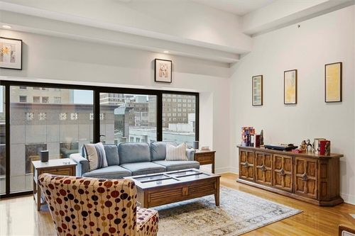604-1101 Walnut St, Kansas City, MO, 64106-4200 | Card Image
