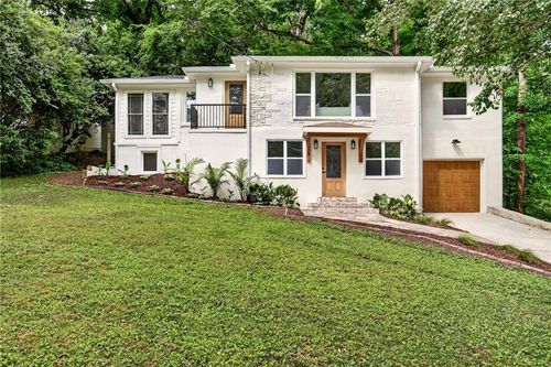 656 Channing Dr Nw, Atlanta, GA, 30318-2527 | Card Image
