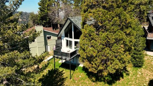 24833 Matterhorn Ct, Crestline, CA, 92325-9104 | Card Image