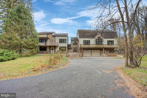 9969 Circle Dr, SAINT THOMAS, PA, 17252-9761 | Card Image