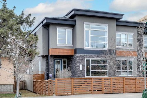 2410 37 Street Sw, Calgary, AB, T3E3A9 | Card Image