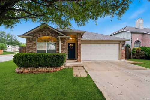 6102 Wood Pass, San Antonio, TX, 78249-1933 | Card Image