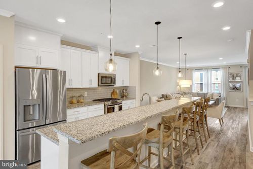 45210 Lettermore Sq, STERLING, VA, 20166-2522 | Card Image