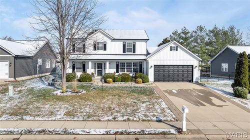 224 Micahs Way, Columbia, IL, 62236-2677 | Card Image