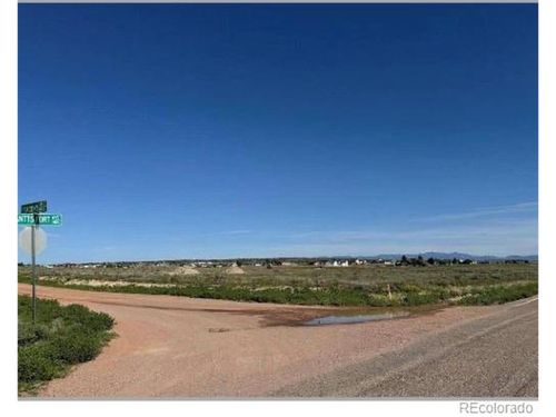 888 E Witzer Dr, Pueblo West, CO, 81007-3422 | Card Image