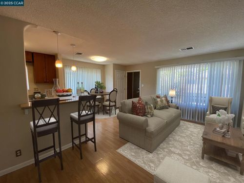 apt-4-2118 Peppertree Way, Antioch, CA, 94509-3322 | Card Image