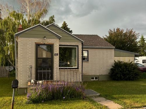108 W 2nd S, Grace, ID, 83241-5282 | Card Image