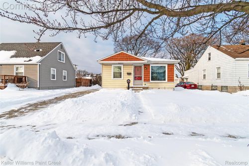 25151 Ford St, Roseville, MI, 48066-3736 | Card Image