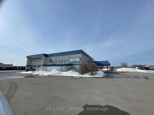 24 James St E, Orillia, ON, L3V1L1 | Card Image