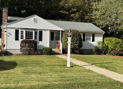 6 Heritage Dr, Auburn, MA, 01501-3331 | Card Image