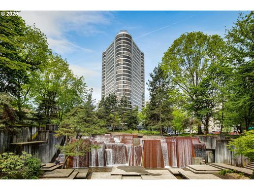 802-1500 Sw 5th Ave, Portland, OR, 97201-5458 | Card Image