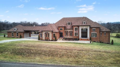 7100 Marsh Hawk Ct, Arrington, TN, 37014-9151 | Card Image