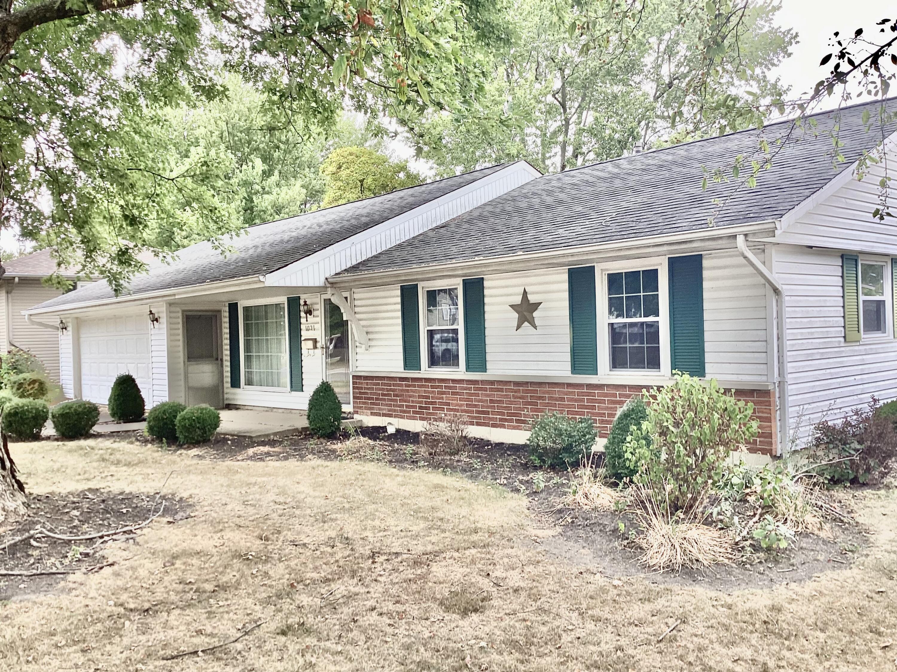 Holly St, Celina, OH 45822