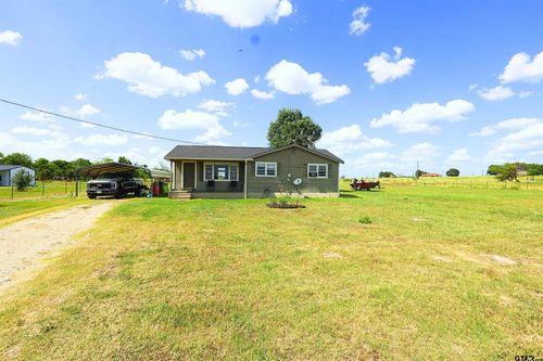 380 Vz County Road 4211, Ben Wheeler, TX, 75754-8437 | Card Image