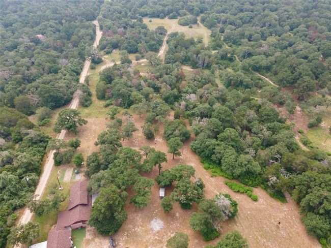 225 Lockwood Rd, House other with 3 bedrooms, 2 bathrooms and 4 parking in Red Rock TX | Image 29