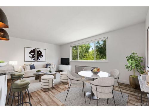 301-525 Jackson St, Denver, CO, 80206-4548 | Card Image