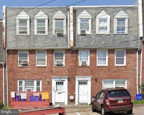 346 Long Ln, UPPER DARBY, PA, 19082-4833 | Card Image