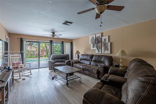 3991 Nw 108th Ave, Coral Springs, FL, 33065-2709 | Card Image