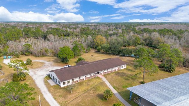 2140 W State Road 46, House other with 1 bedrooms, 2 bathrooms and null parking in GENEVA FL | Image 52