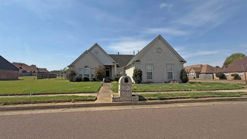 7111 Fernbank Ln, Memphis, TN, 38125-4169 | Card Image