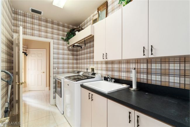 431 Palm Ct, House other with 4 bedrooms, 4 bathrooms and null parking in NAPLES FL | Image 26