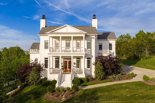 9242 Lehigh Dr, Brentwood, TN, 37027-1523 | Card Image