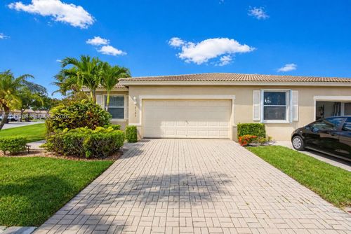 2151 Umbrella Cay, West Palm Beach, FL, 33411-5553 | Card Image