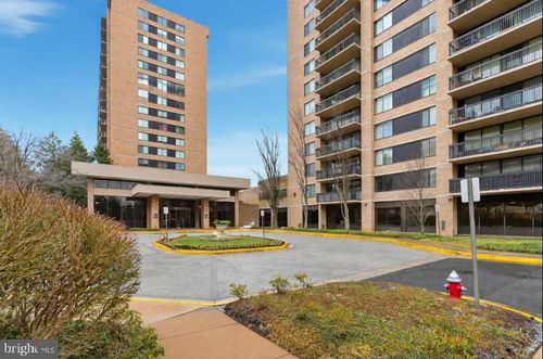 apt-203e-3709 S George Mason Dr, FALLS CHURCH, VA, 22041-3700 | Card Image