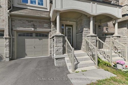 137 Borers Creek Cir, Hamilton, ON, L8B1W3 | Card Image