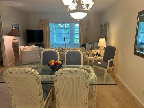 apt-203-1 Abbey Ln, Delray Beach, FL, 33446-1656 | Card Image