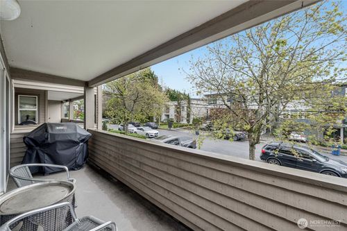 202-312 4th Ave, Kirkland, WA, 98033-6252 | Card Image