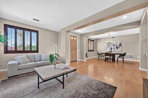 10304 Chase Creek Ln, Lakeside, CA, 92040-1625 | Card Image