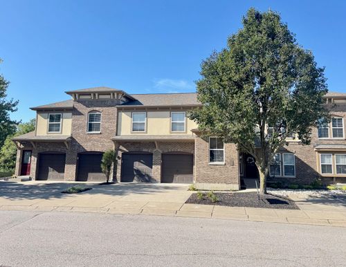 2255 Rolling Hills Dr, Covington, KY, 41017-5138 | Card Image
