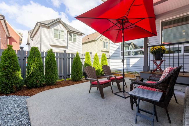 19222 70 Avenue, House other with 6 bedrooms, 4 bathrooms and 4 parking in Surrey BC | Image 5