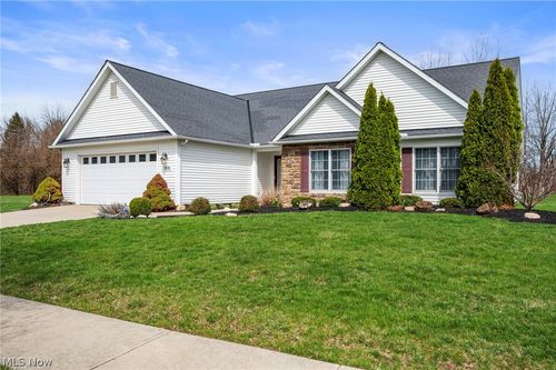 39292 Camelot Way, Avon, OH, 44011-3622 | Card Image