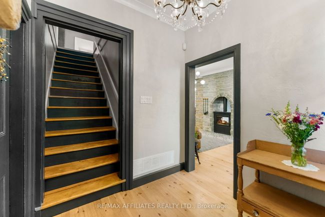 1415 Sheridan Rapids Rd, Home with 4 bedrooms, 4 bathrooms and 12 parking in Lanark ON | Image 7