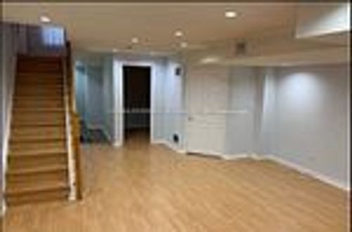 7247 Lowville Hts, Mississauga, ON, L5N8L3 | Card Image