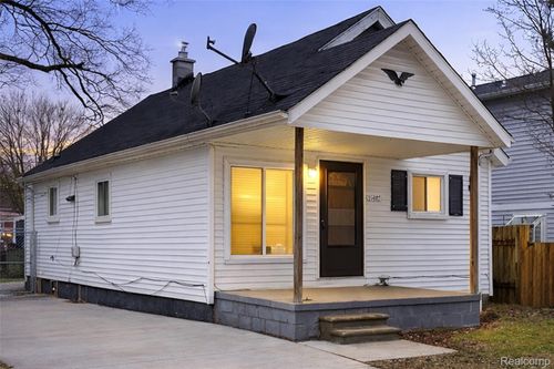 15477 Winston, Redford, MI, 48239-3658 | Card Image