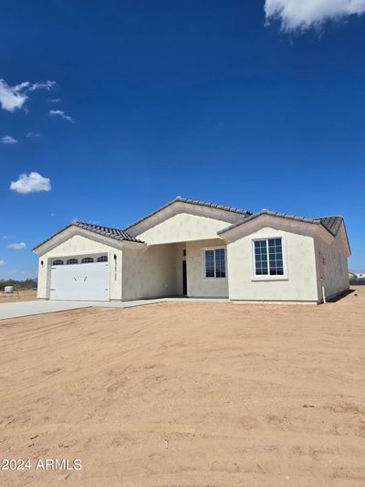 38720 W Sherman Street, House other with 4 bedrooms, 2 bathrooms and null parking in Tonopah AZ | Image 2