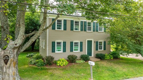 525 Rohrsburg Rd, Orangeville, PA, 17859-9110 | Card Image