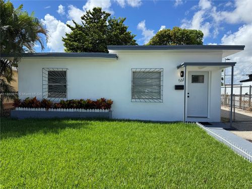 568 E 49th St, Hialeah, FL, 33013-1962 | Card Image
