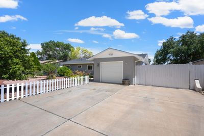 313 Gorman Avenue, House other with 3 bedrooms, 2 bathrooms and null parking in Rio Communities NM | Image 2