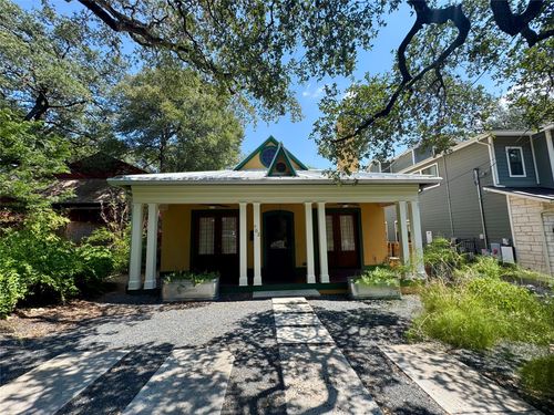 702 W Gibson St, Austin, TX, 78704-2344 | Card Image