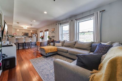 4g-650 2nd St, Hoboken, NJ, 07030-7662 | Card Image