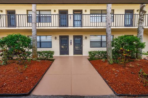127-3-2950 Se Ocean Boulevard, Stuart, FL, 34996 | Card Image