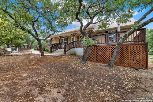 110 Rodney Ln, Canyon Lake, TX, 78133-1949 | Card Image