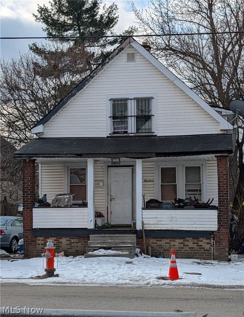 10800 Way Ave, Cleveland, OH, 44105-2769 | Card Image