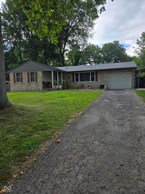 109 Long St, North Vernon, IN, 47265-2315 | Card Image