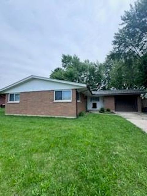 1336 Maplegrove Dr, Fairborn, OH, 45324-3519 | Card Image