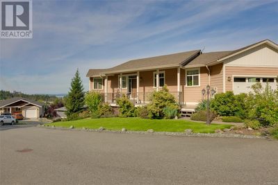 4 - 1584 Adelaide St, House other with 3 bedrooms, 3 bathrooms and 2 parking in Crofton BC | Image 1